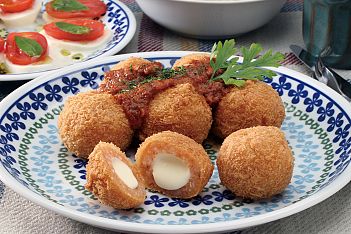 sve-stroji-rheon-cmoki-arancini-SL-5