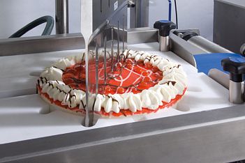 Ultrazvočni stroj za rezanje tort in različnih slaščic BAKON INLINE-09