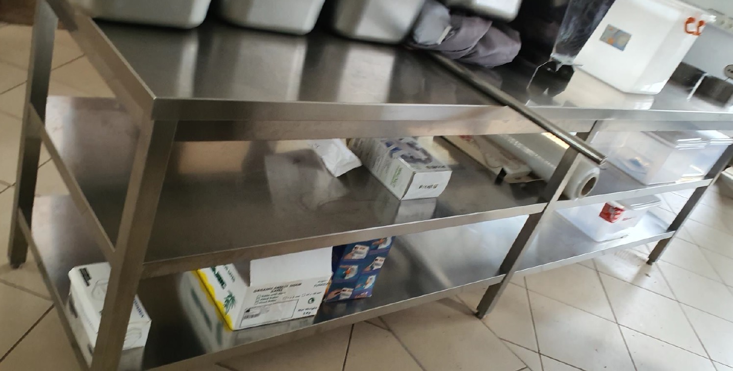 1-inox-pult